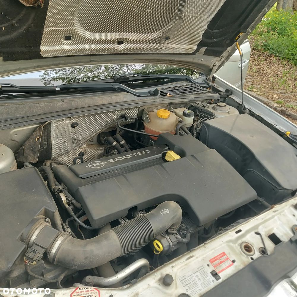 Opel Vectra 2.2 GTS - 22