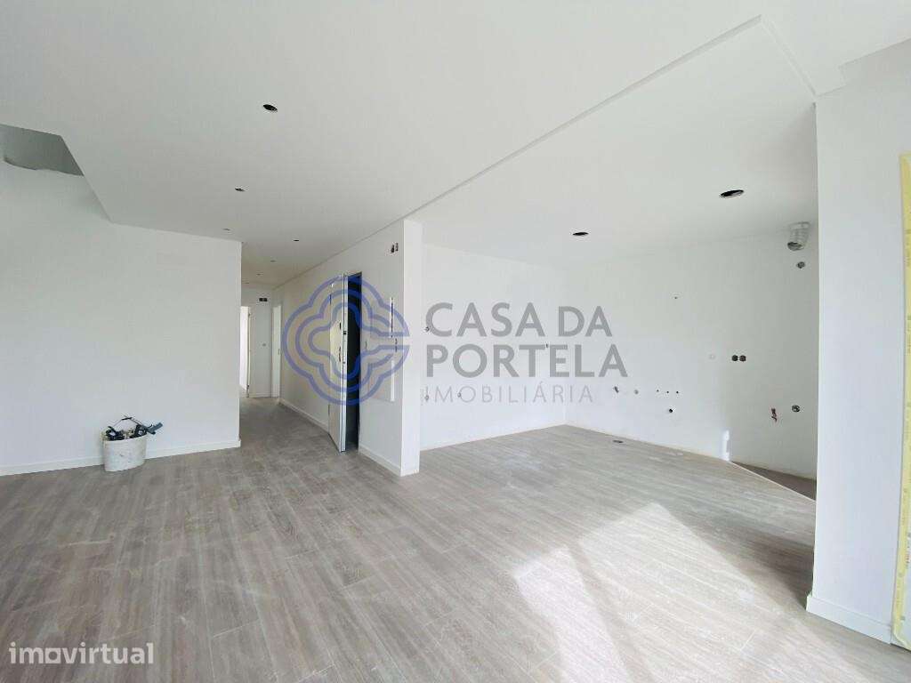SANTA MARTA DO PINHAL  T3 COM ELEVADOR E PARQUEAMENTO - Grande imagem: 4/16
