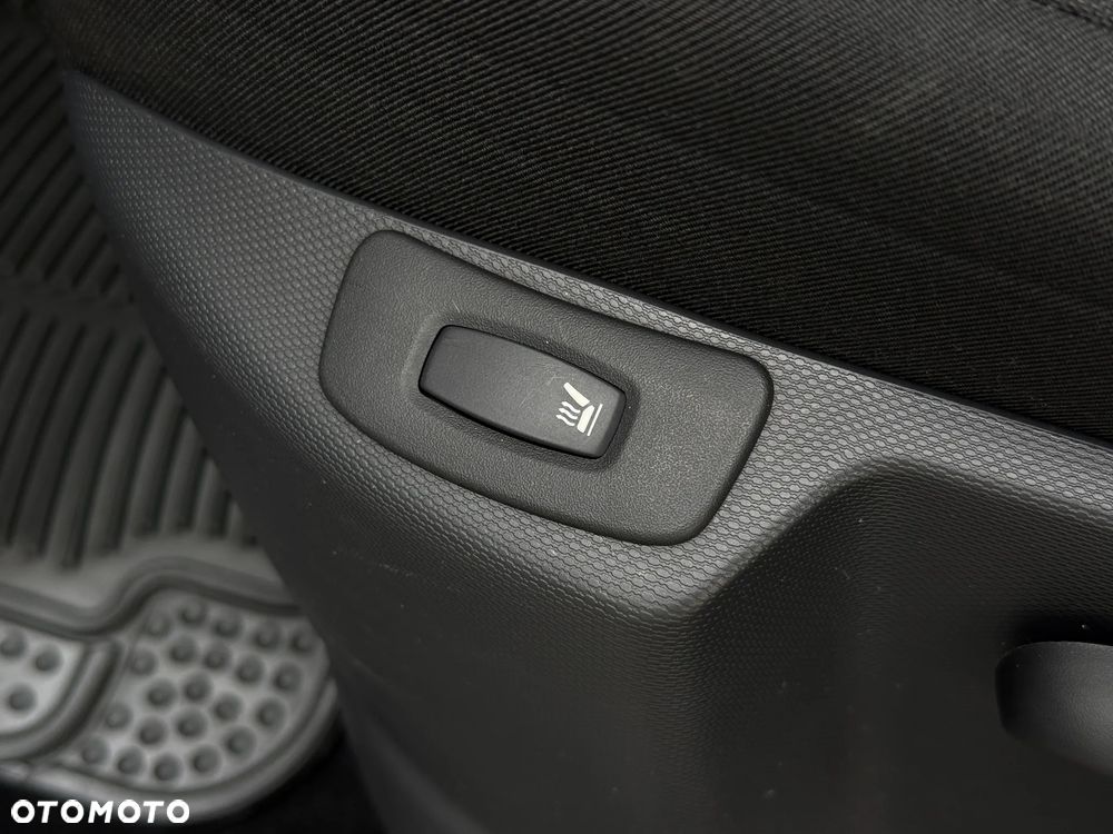 Renault Captur - 22