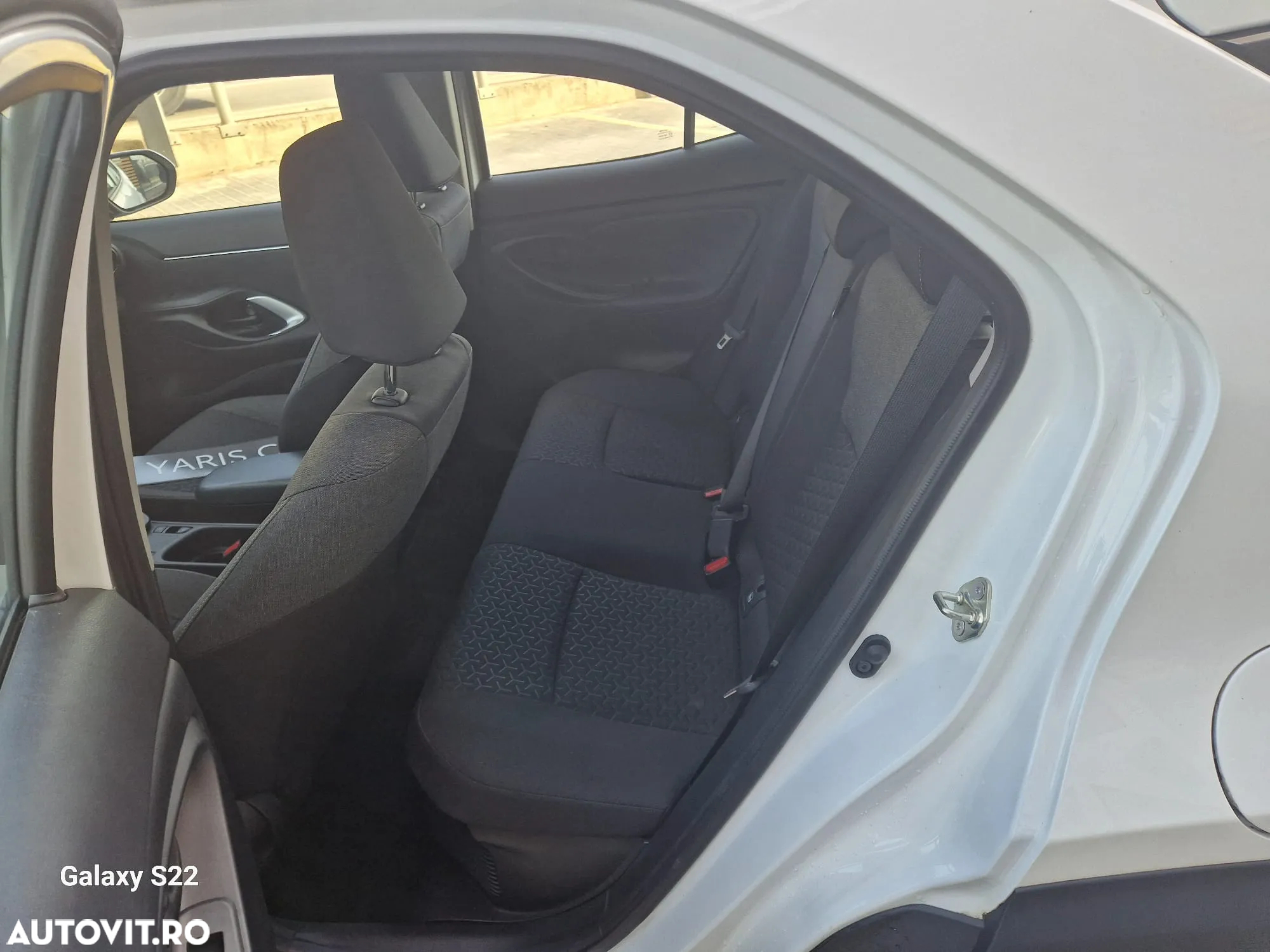 Toyota Yaris Cross 1.5 VVT-i HSD 4x2 Active - 19