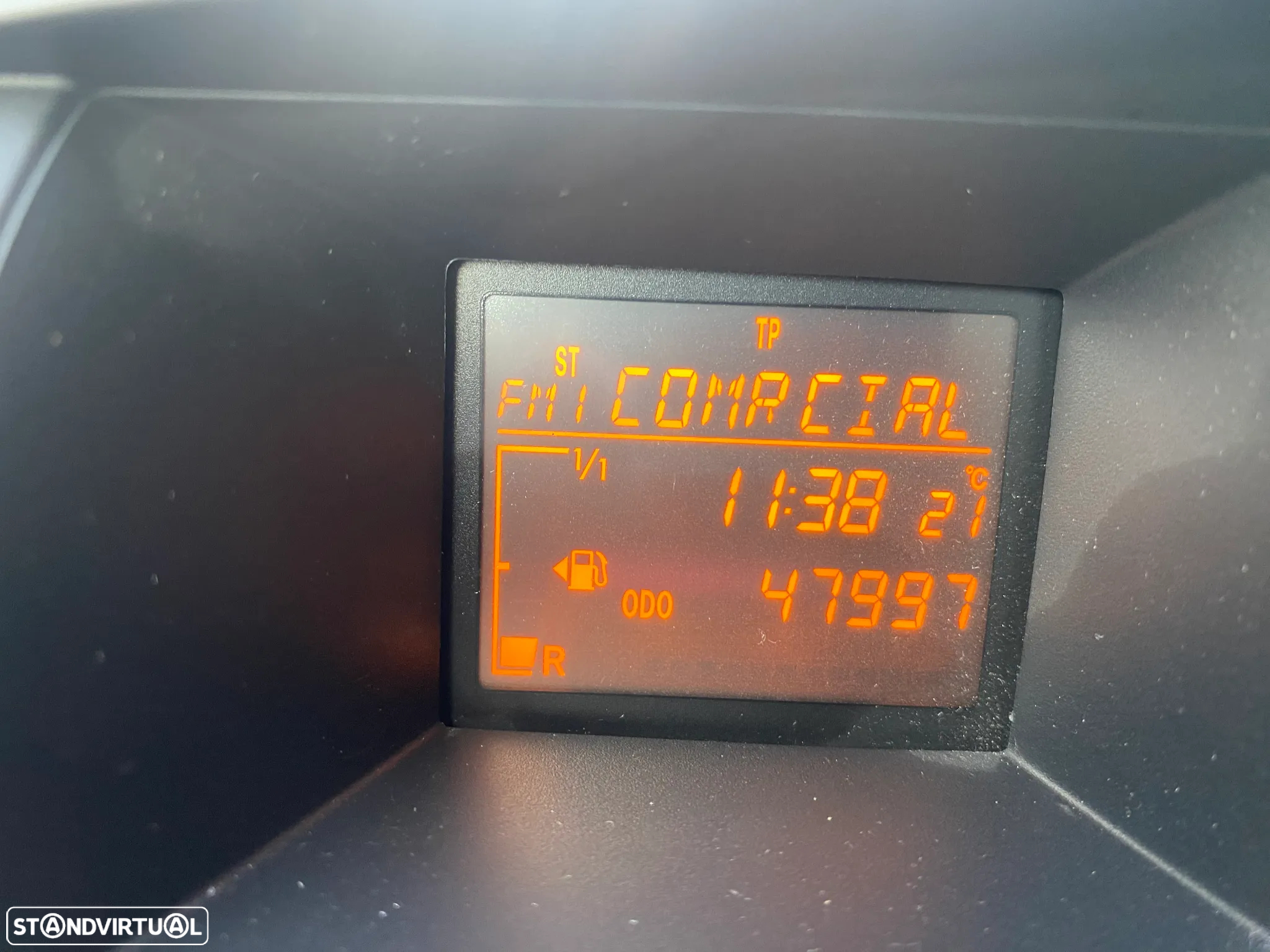 Toyota iQ 1.0 VVT-i - 36