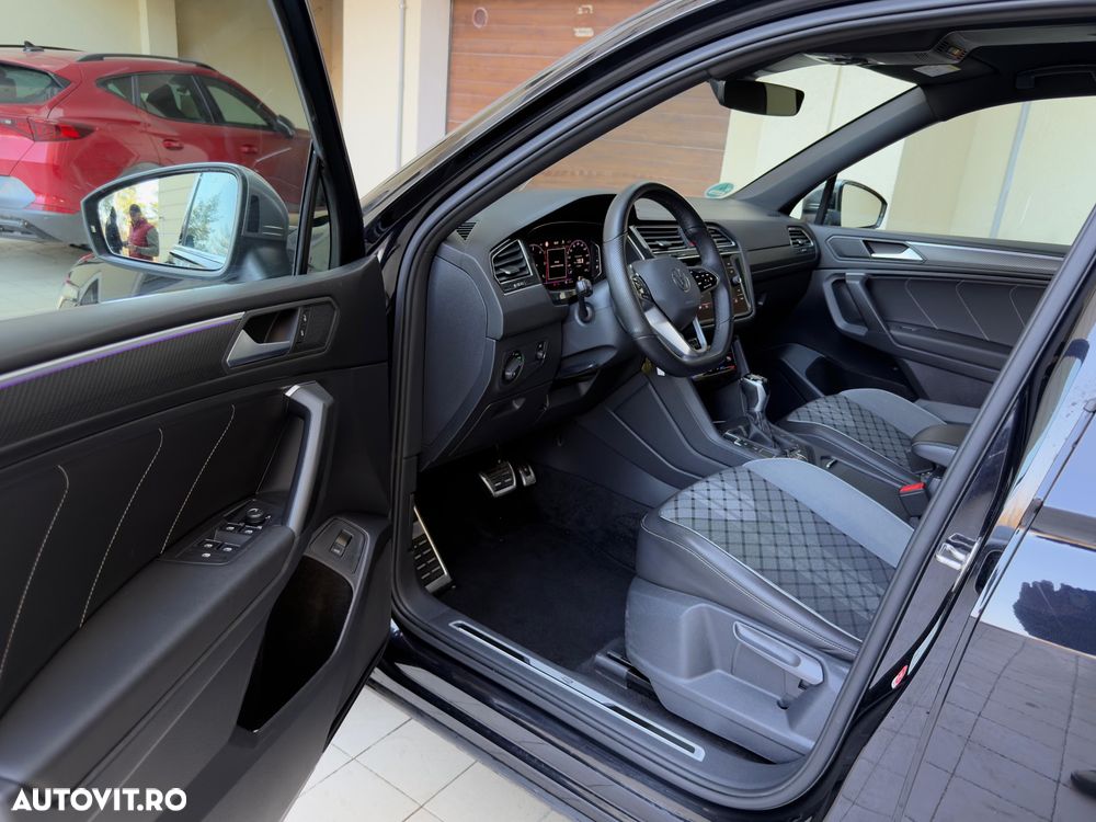Volkswagen Tiguan - 11