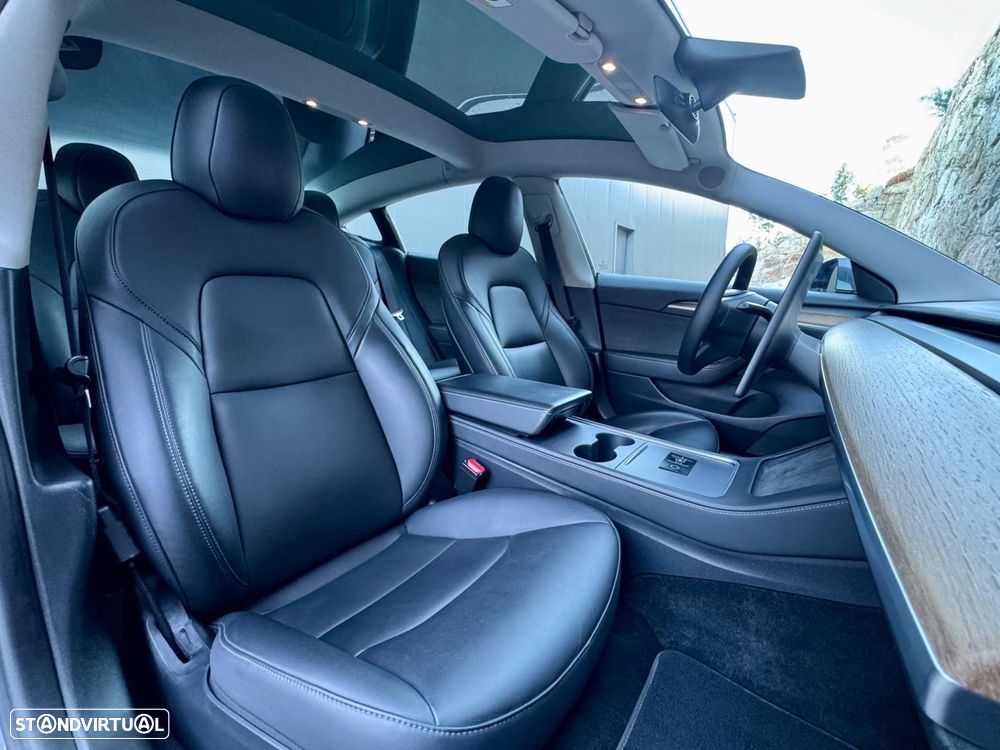 Tesla Model 3 Tração Traseira - 31