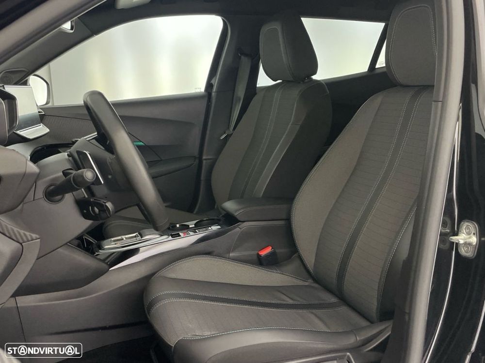 Peugeot 2008 - 18