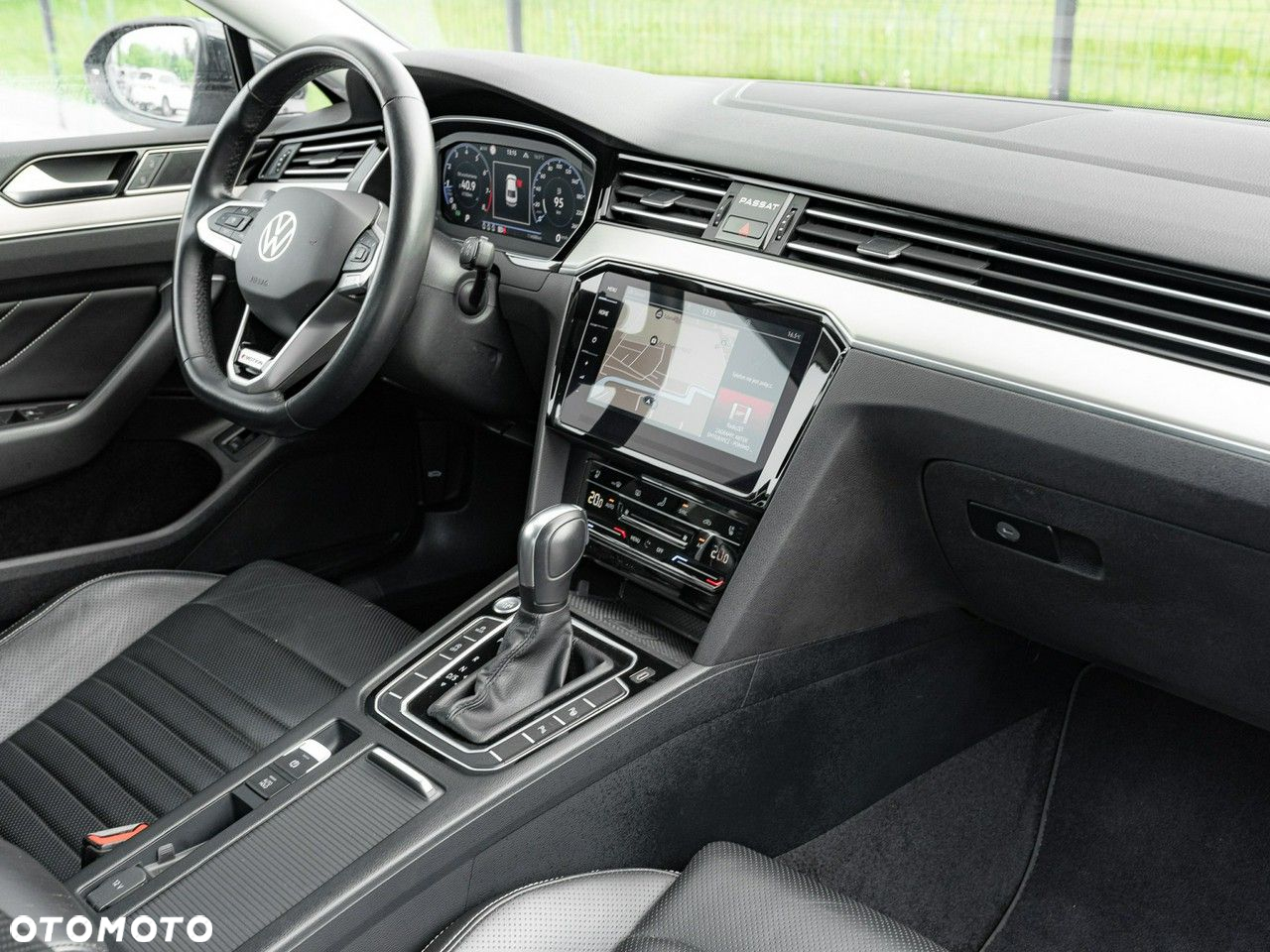 Volkswagen Passat 2.0 TSI 4Mot Elegance DSG - 35