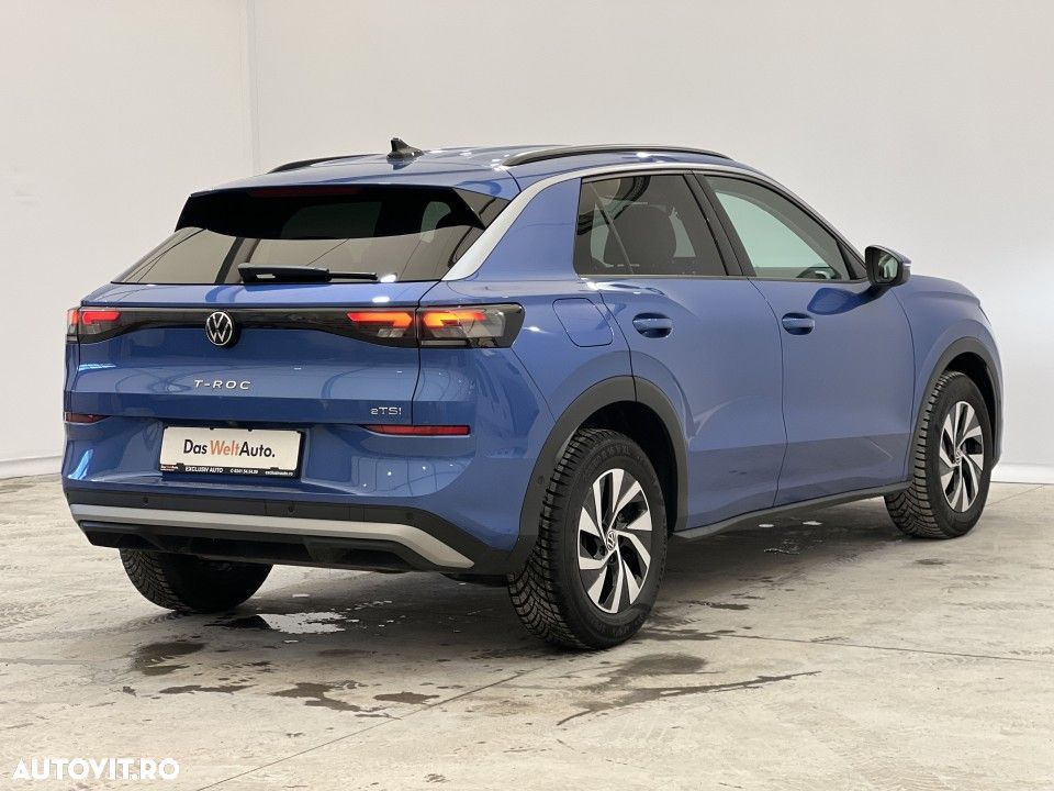 Volkswagen T-Roc - 33