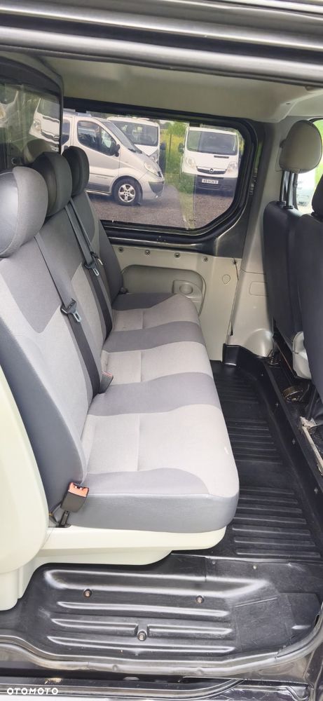 Renault TRAFIC - 13