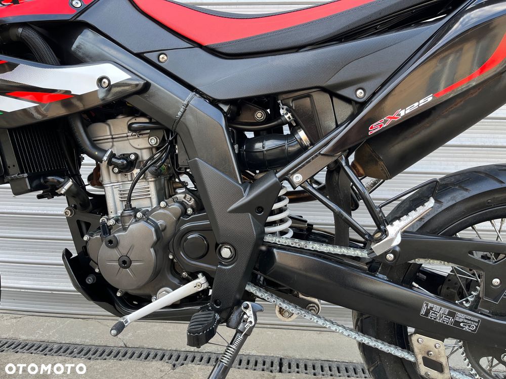 Aprilia SX - 32