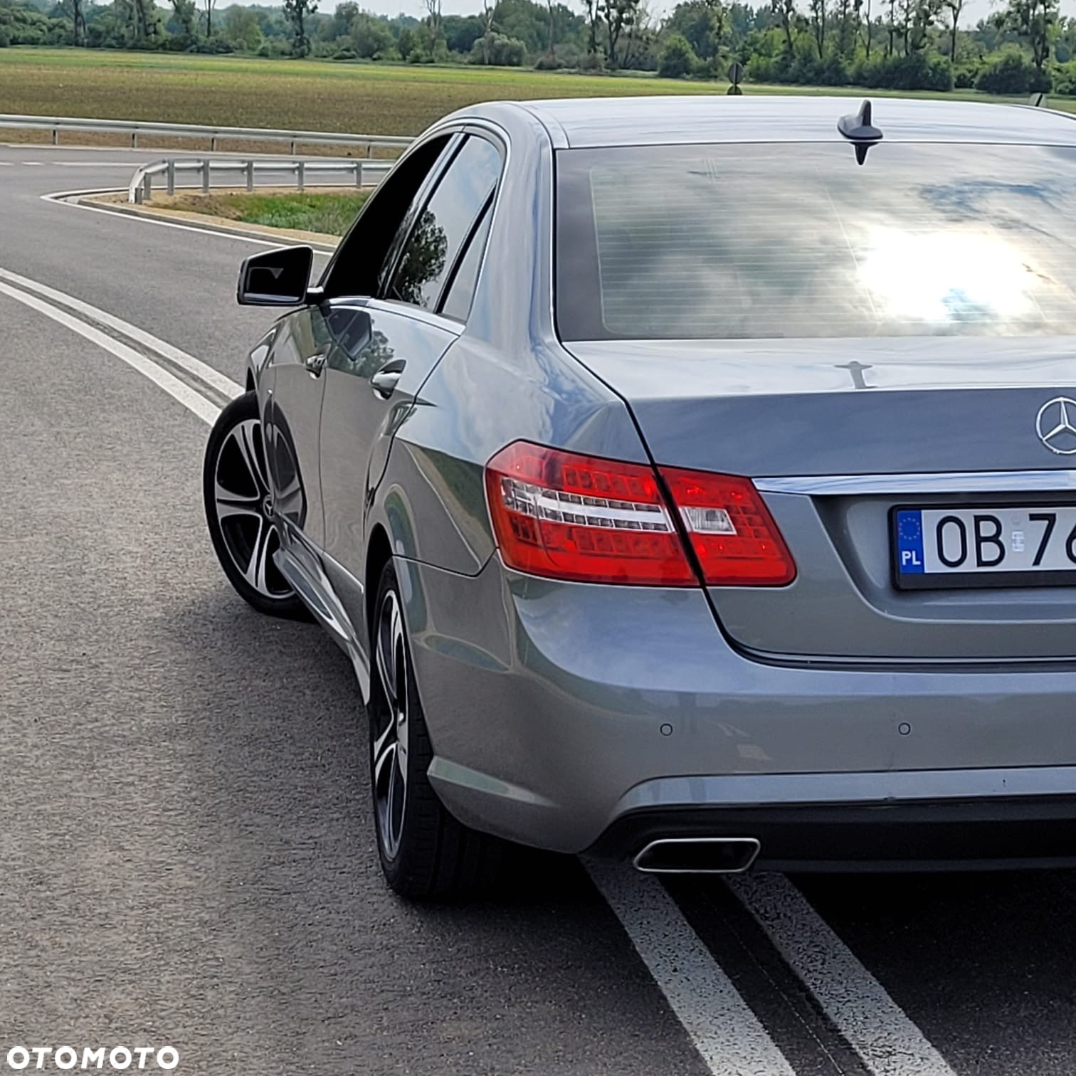Mercedes-Benz Klasa E 220 BlueTEC 7G-TRONIC Elegance - 7