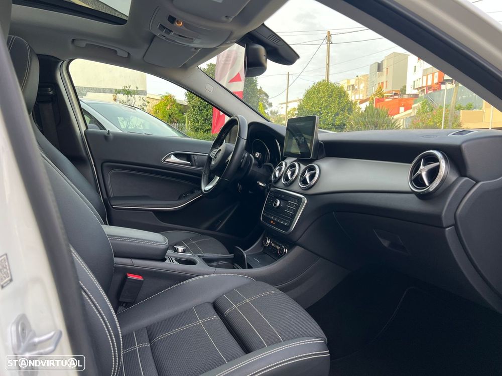 Mercedes-Benz GLA 220 d Urban 4-Matic - 26