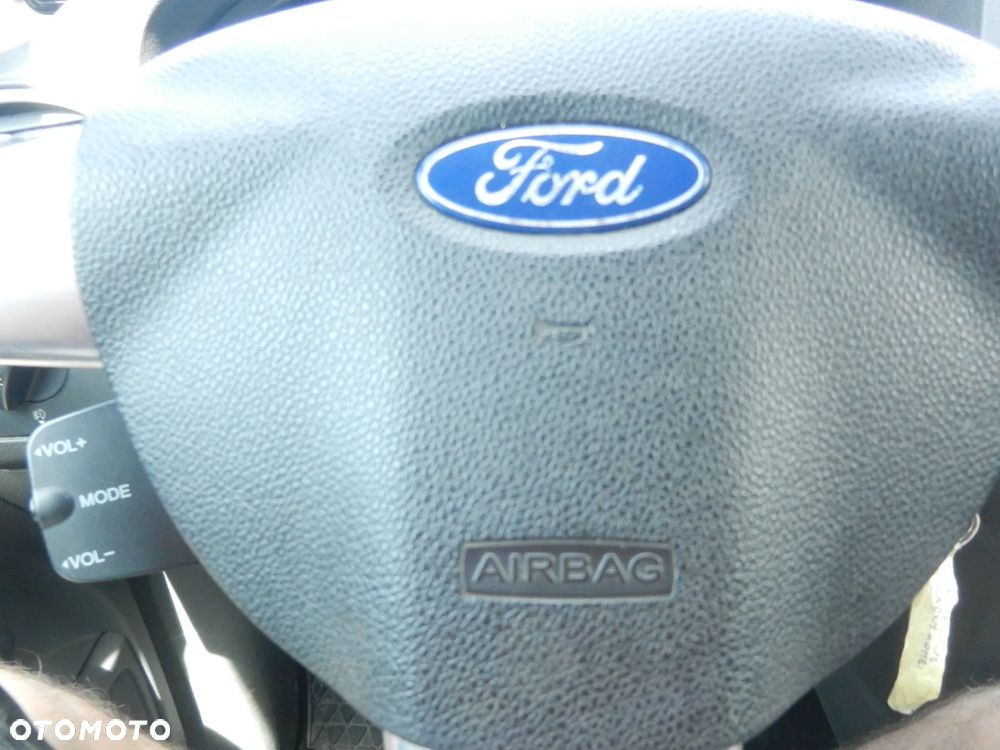 Ford Focus - 9