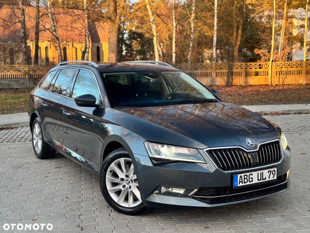 Skoda Superb 2.0 TDI DSG Premium Edition - 21