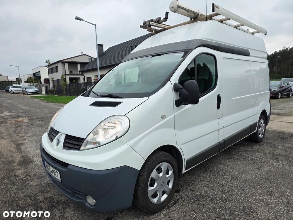 Renault Trafic - 1