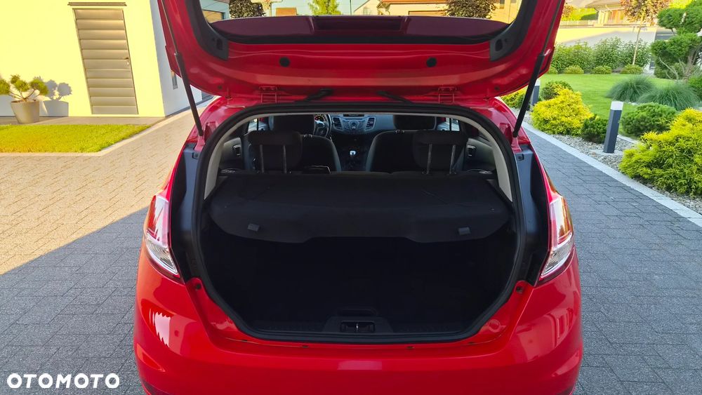 Ford Fiesta 1.0 EcoBoost Titanium - 32