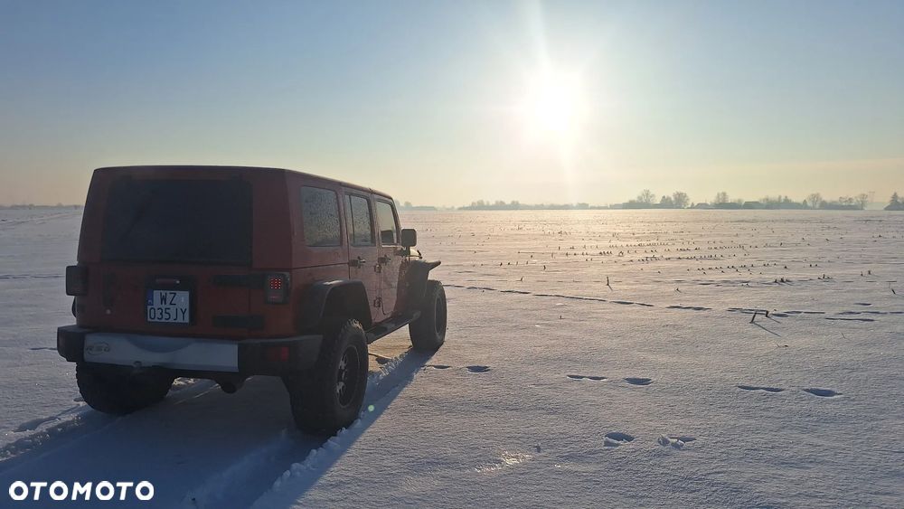 Jeep Wrangler Unlimited 3.8 Sahara - 13