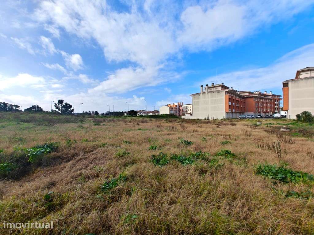 Terreno de 4000m2 no centro das Caldas da Rainha - Grande imagem: 3/19