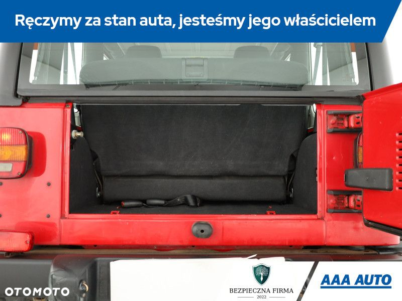 Jeep Wrangler - 16