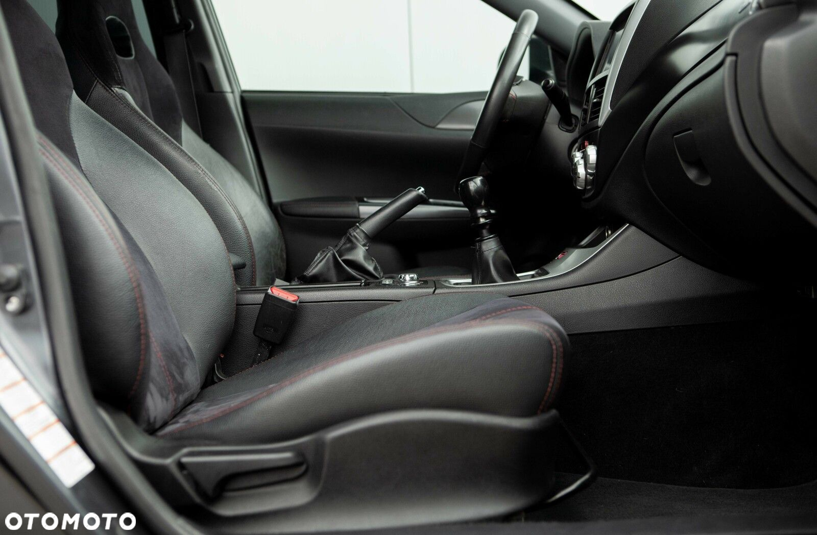 Subaru Impreza 2.5 WRX STI S - 27