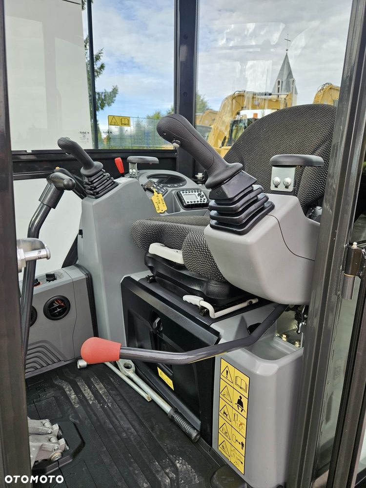 Bobcat E20Z | DEMO WERSJA | MINIKOPARKA | 2025 | 250 mth | E19Z E16Z E26Z 301.8 CR 301 302 - 22