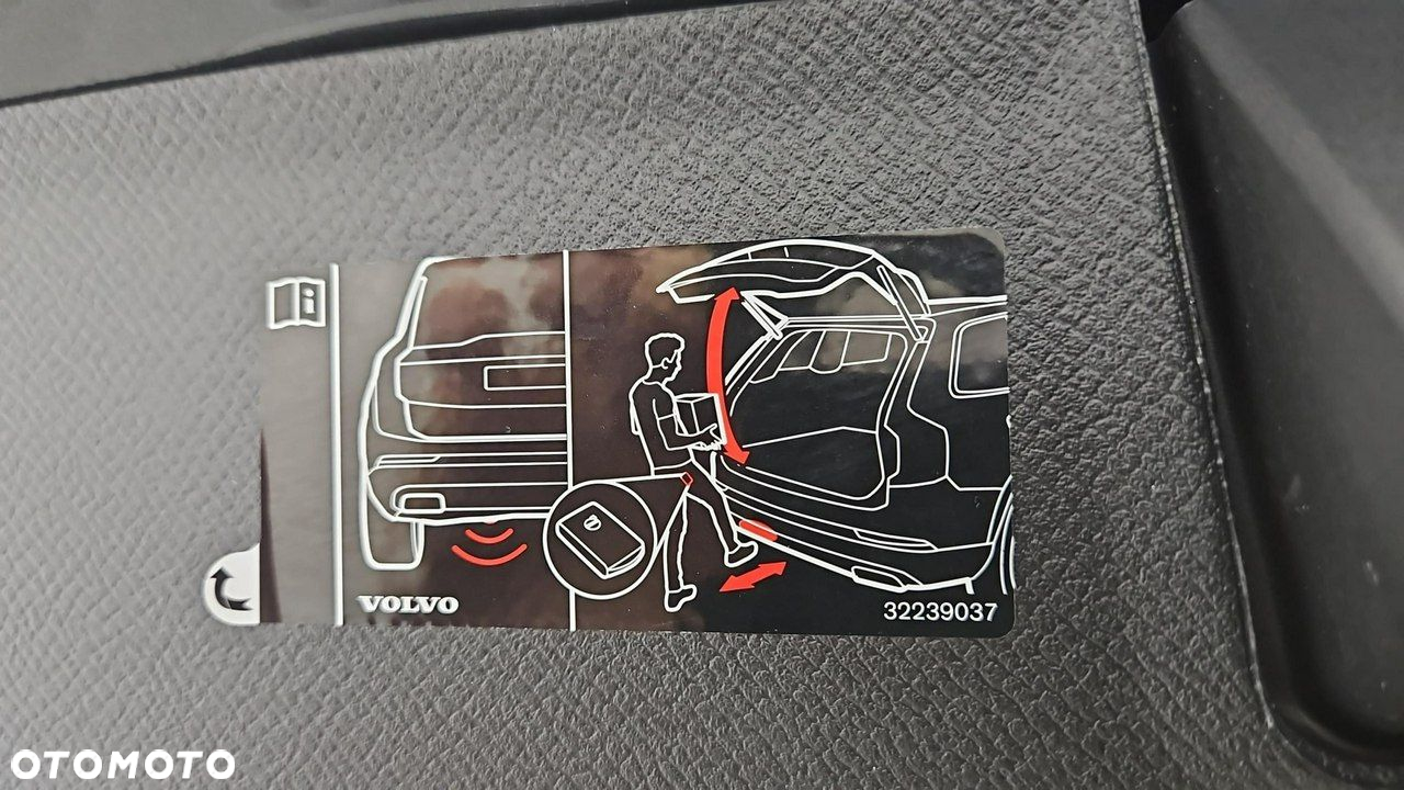 Volvo XC 90 - 26