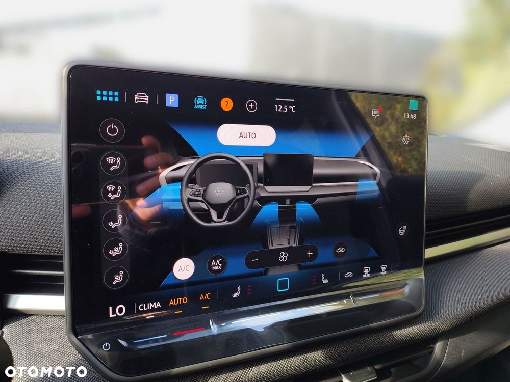 Volkswagen T-Roc - 23