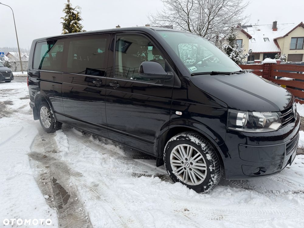 Volkswagen Caravelle - 4