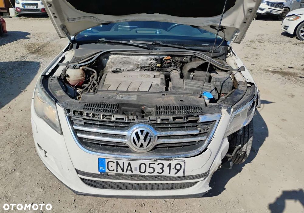 Volkswagen Tiguan - 6