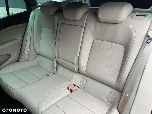 Opel Insignia 1.6 Automatik Business Innovation - 29