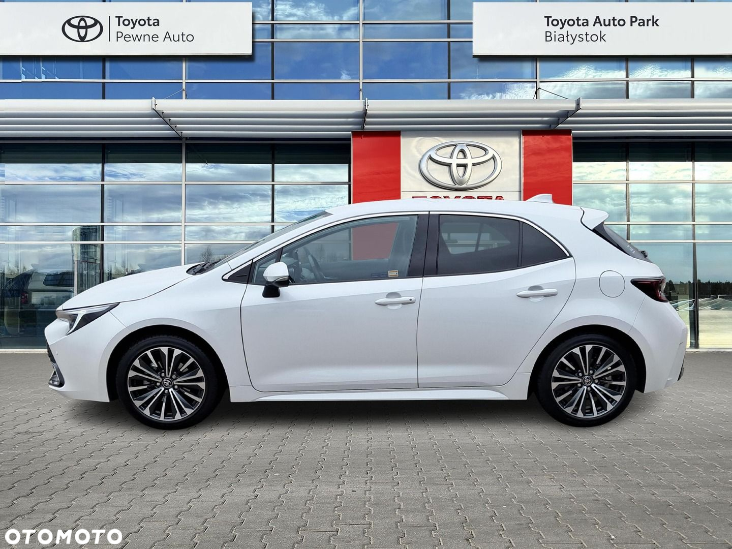Toyota Corolla - 2