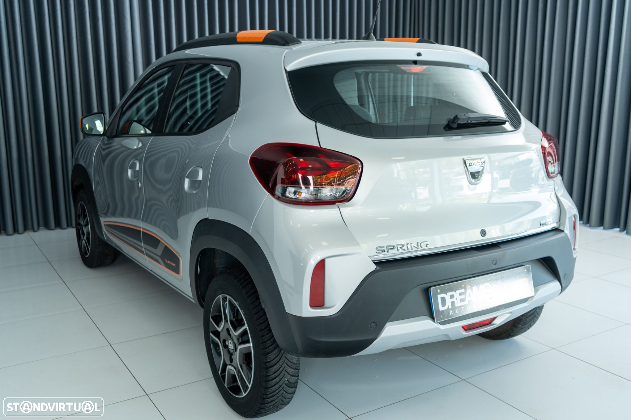 Dacia Spring Electric 45 Comfort Plus - 9
