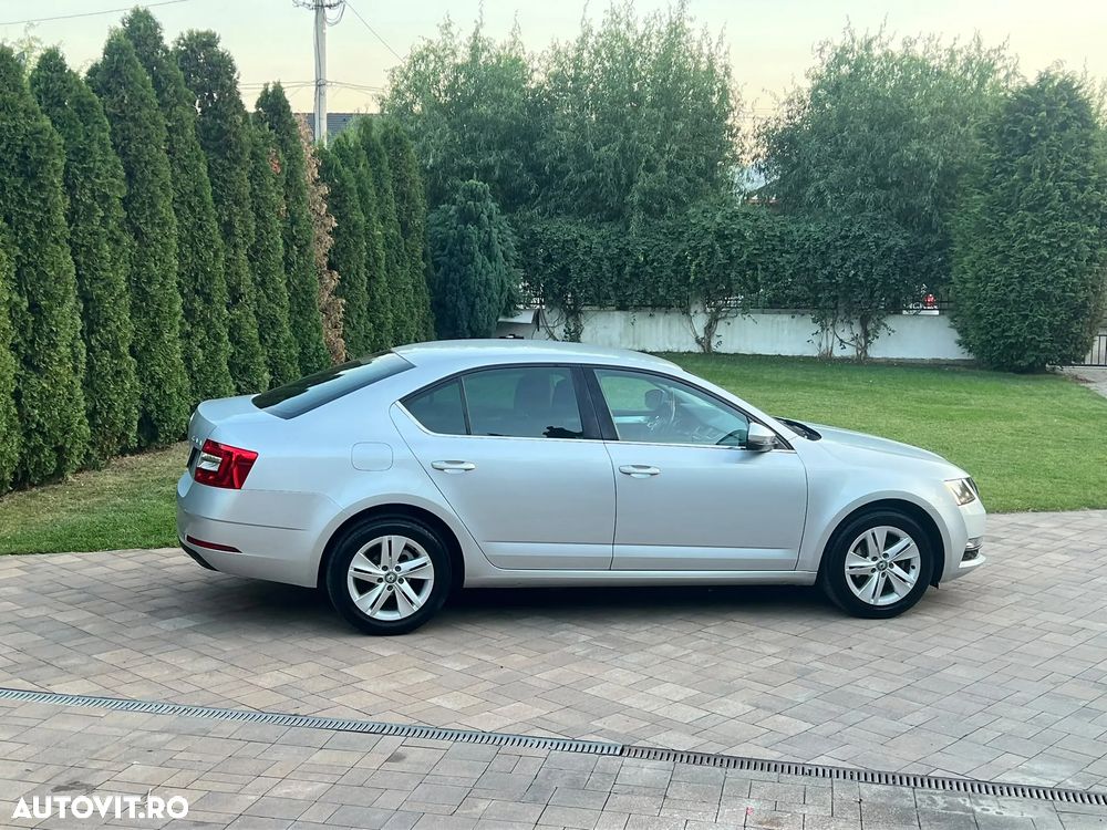 Skoda Octavia 1.0 TSI Ambition - 2