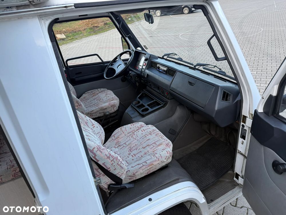 Mercedes-Benz MB 100 - 27