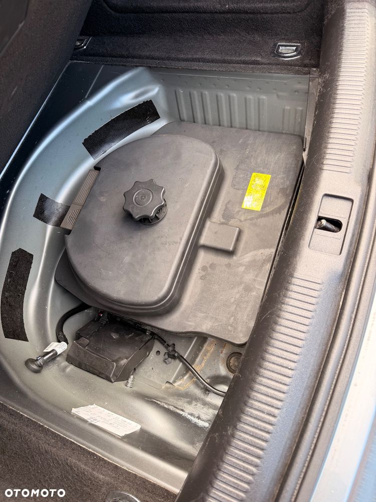 Audi A4 Limousine - 8