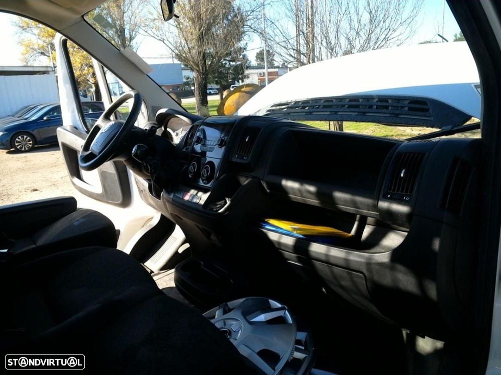 Fiat Ducato Chassis-Cabina 2.3 M-Jet ML 2d 140hp c/iva - 3