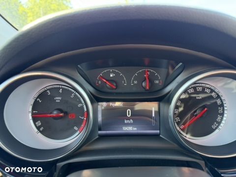 Opel Astra 1.4 T Enjoy S&S - 10