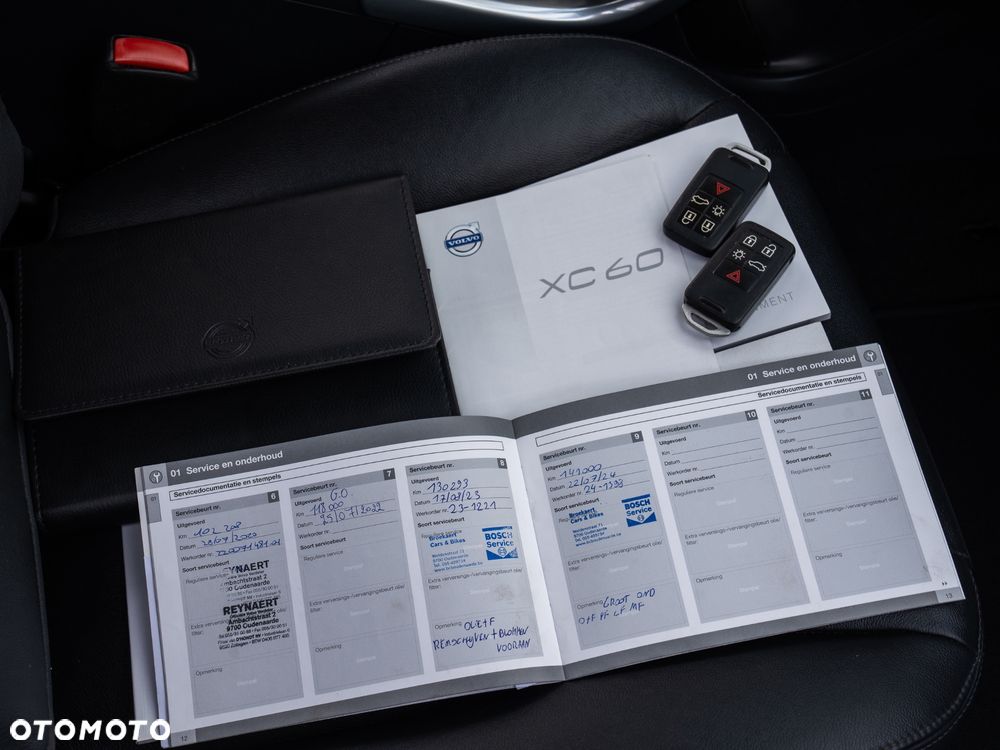 Volvo XC 60 D4 Momentum - 40