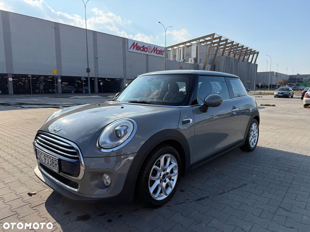 MINI Cooper Standard - 1