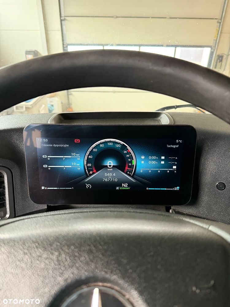 Mercedes-Benz actros 1843 - 6