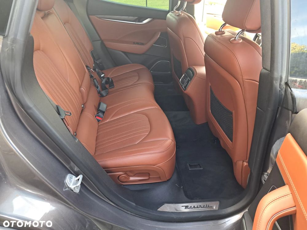 Maserati Levante - 17