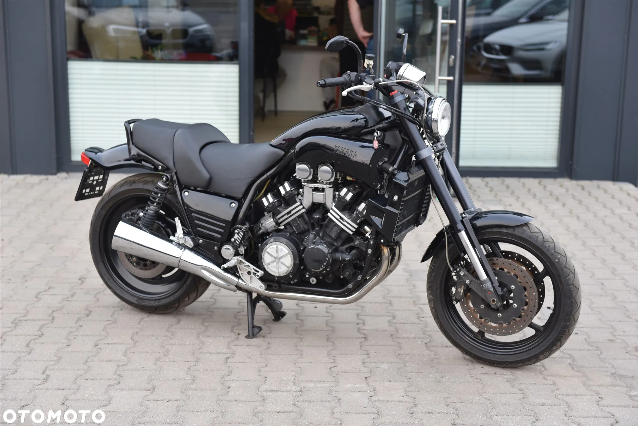 Yamaha V-MAX - 2