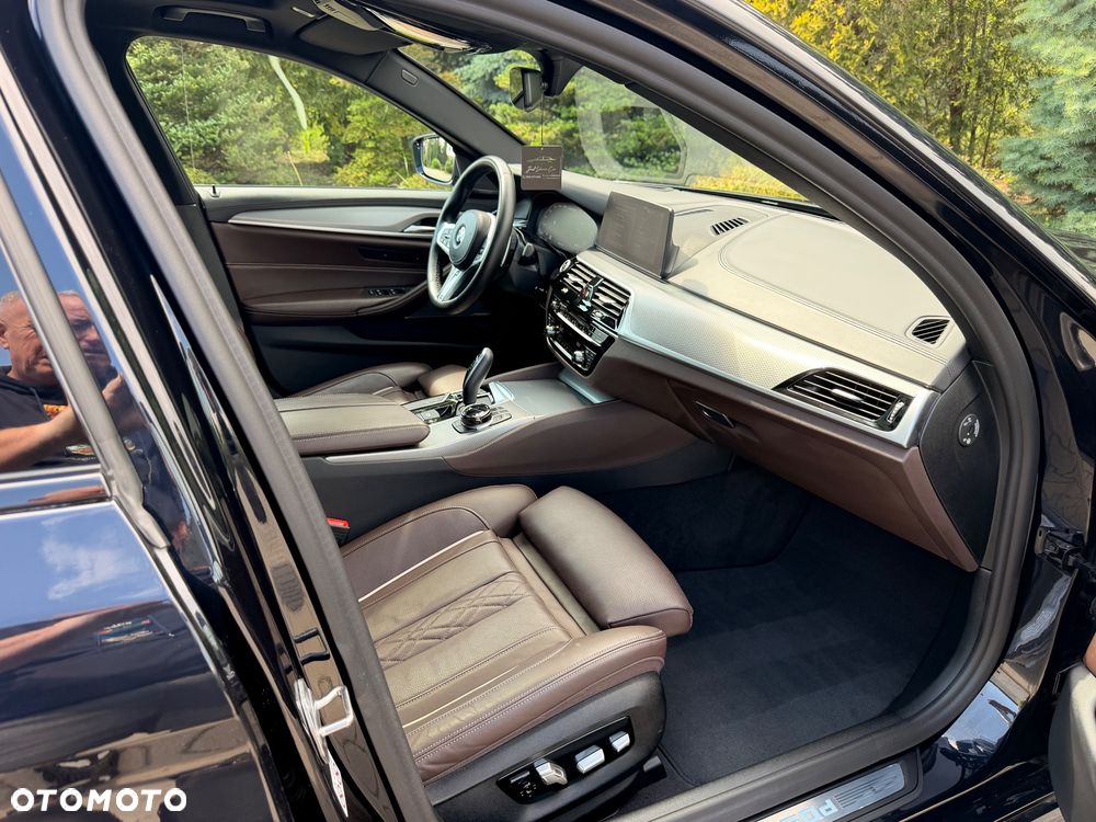 BMW Seria 5 - 12