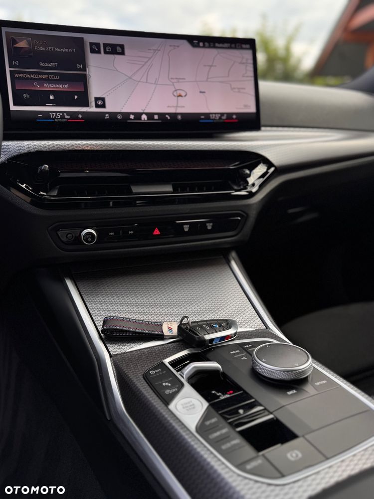 BMW Seria 3 330i xDrive M Sport - 35