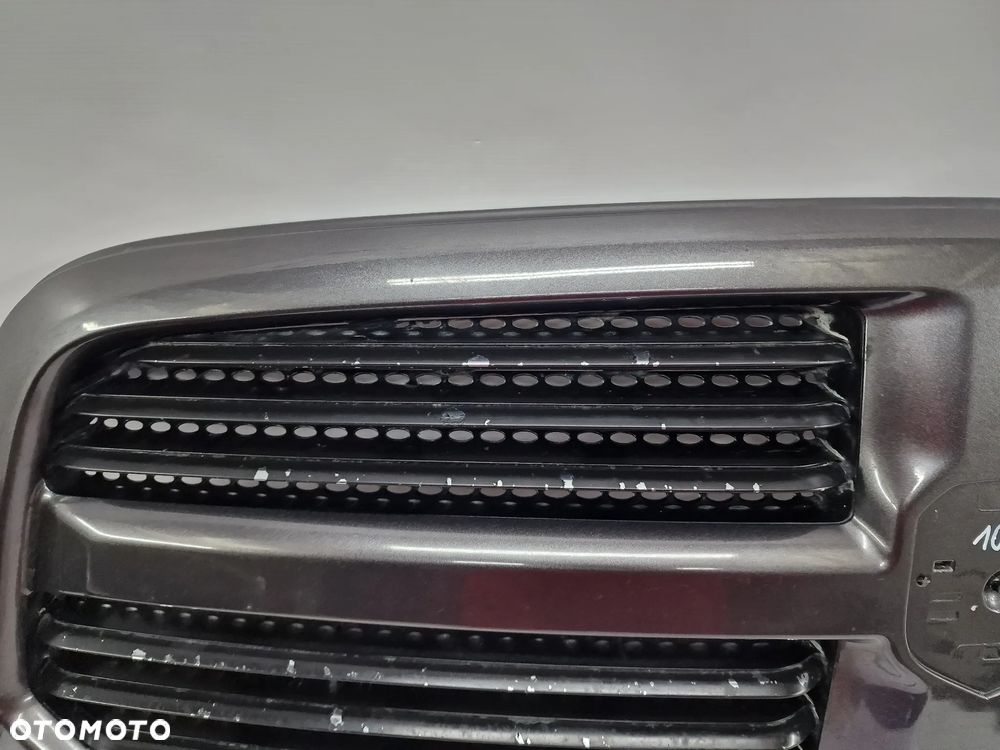 DODGE RAM 1500 12-18 ATRAPA / GRILL PRZEDNI , NR 13DSAC0010 / 13DSAC0010B  NR AUKCJI GL104 - 13
