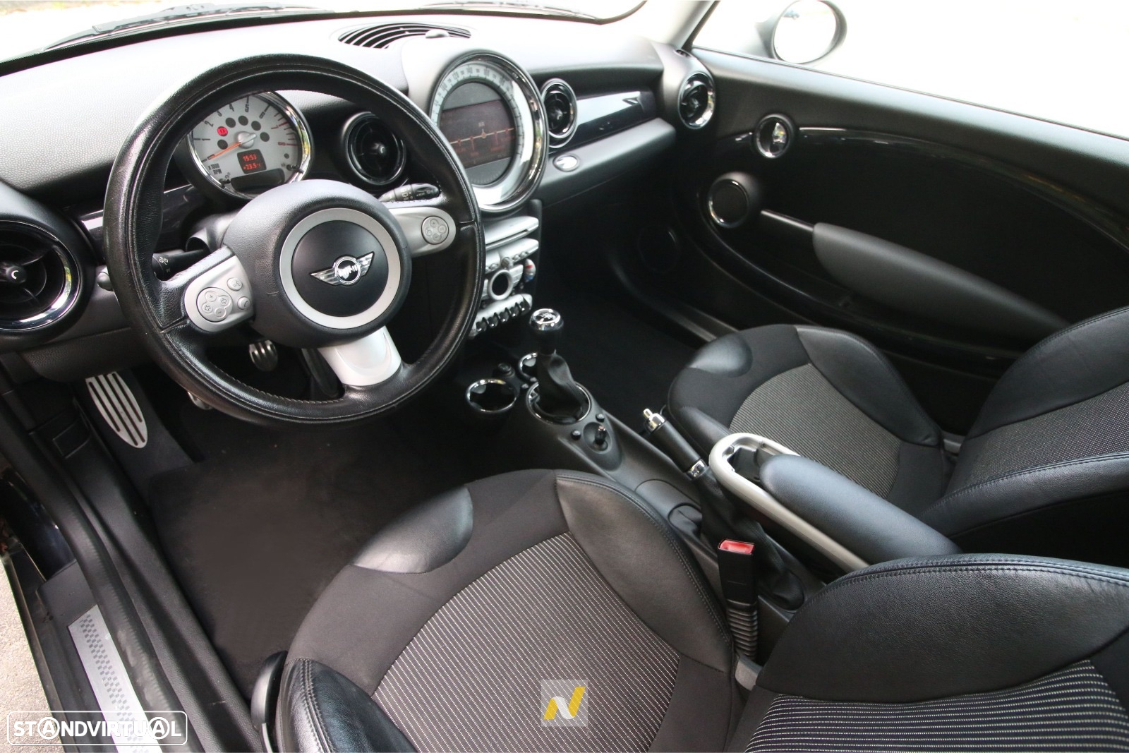 MINI 3 Portas Cooper S - 11