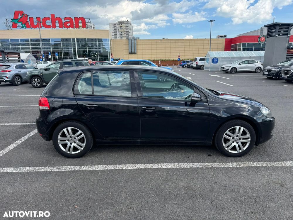 Volkswagen Golf - 2