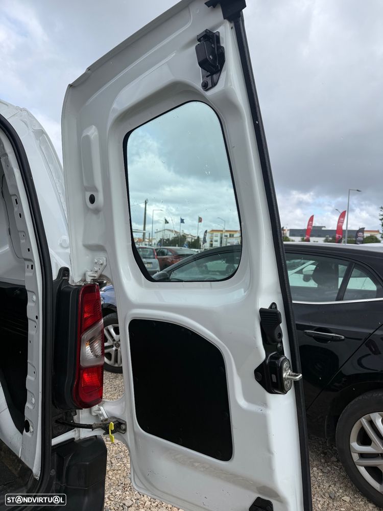 Citroën Berlingo 3 L 1.6 - 10