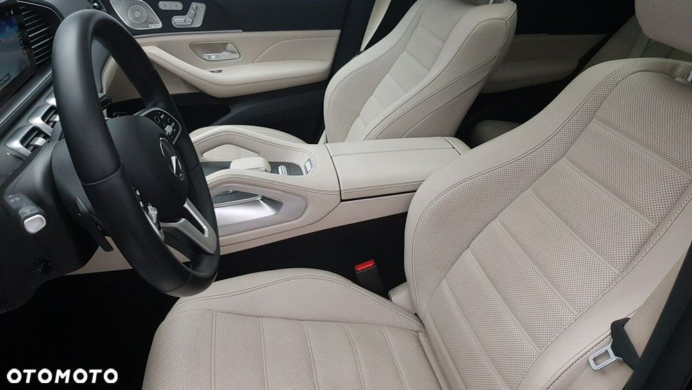 Mercedes-Benz GLE - 15