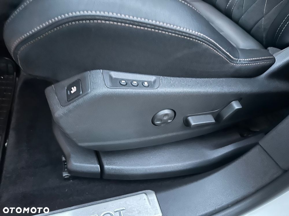 Peugeot 5008 2.0 BlueHDI GT S&S EAT8 - 18