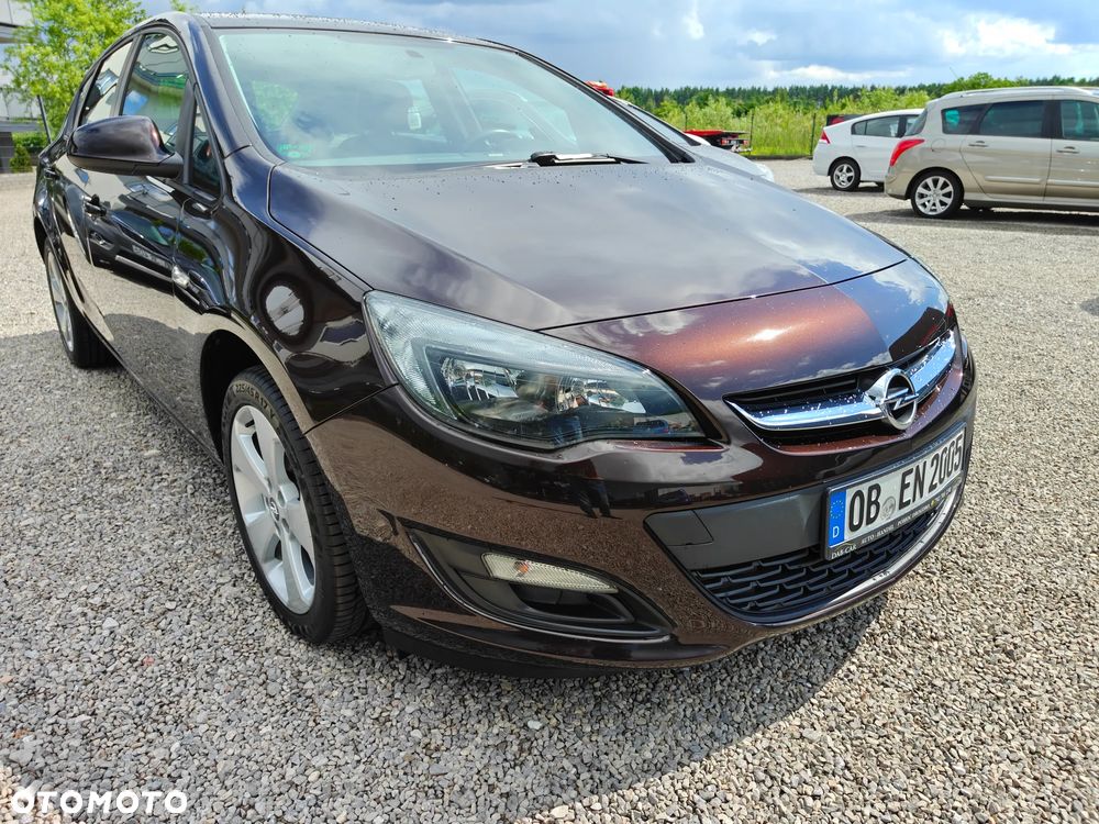 Opel Astra 1.4 Turbo Active - 10