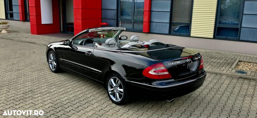 Mercedes-Benz CLK - 6
